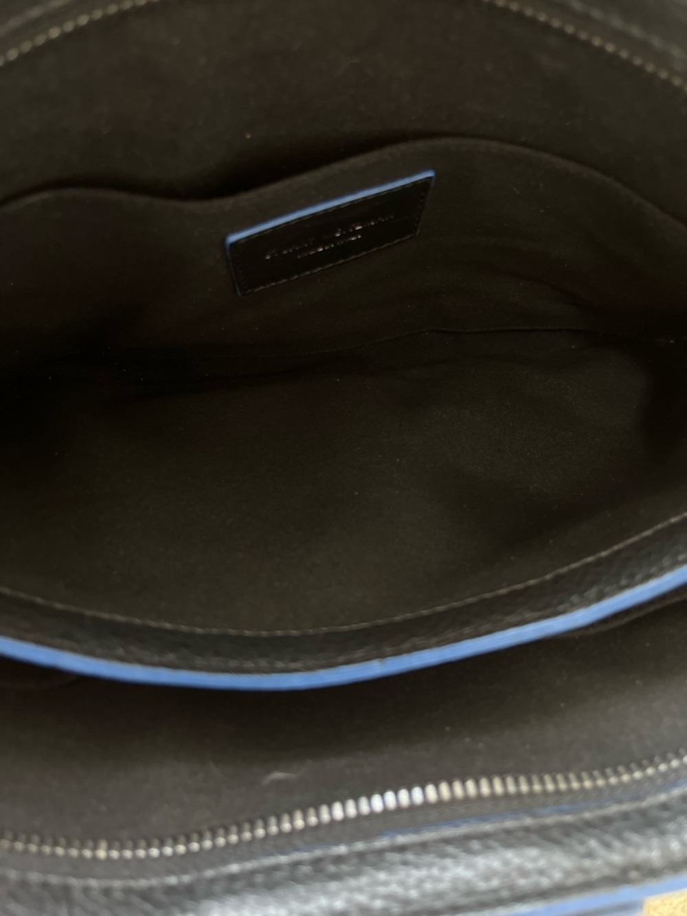 Stuart Weitzman Leather Shoulder Bag - Picture 6 of 11